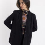Blazer mujer BMB & Co Smart con brillos negra