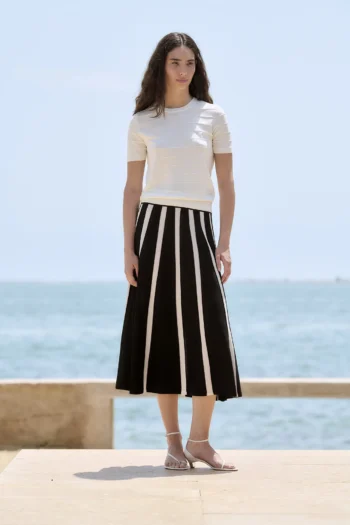 Falda listada radial mujer Sita Murt negro