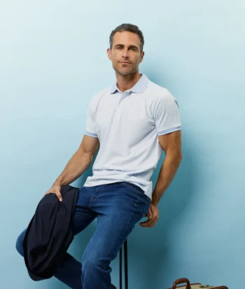 Polo listado fino hombre azul Pertegaz con cuello contrastado
