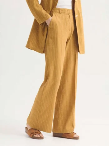 Pantalón raya diplomática mujer Nice Things color mostaza