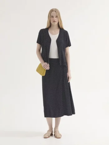 Falda midi mujer estampado Small Dots Nice Things azul marino con lunares pequeños